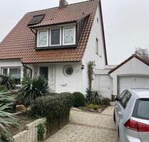 Gepflegtes Einfamilienhaus von privat - Brake (Unterweser)