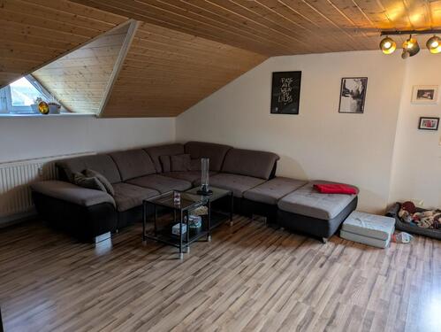 Foto - 3,5 Zimmer DG Wohnung - 840,00&nbsp;EUR Kaltmiete, ca.&nbsp; 90,00&nbsp;m&sup2;