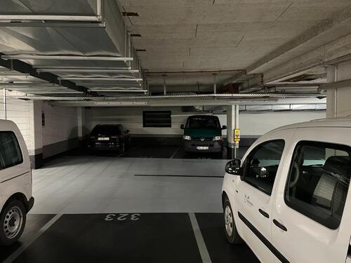 Foto - Tiefgaragen Stellplatz - 65,00&nbsp;EUR Miete,