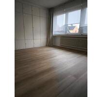 WG-Zimmer in 6er WG - 300,00&nbsp;EUR Kaltmiete, ca.&nbsp; 200,00&nbsp;m&sup2; in Osnabrück (PLZ: 49084) Fledder