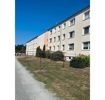 3-Raum-Wohnung mit herrlichem Blick auf den Ivenacker See in Ivenack zu vermieten - Stavenhagen