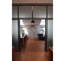 Private Office in Agentur - 750,00&nbsp;EUR Kaltmiete, ca.&nbsp; 22,00&nbsp;m&sup2; in Hamburg (PLZ: 22763) Ottensen