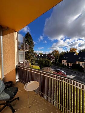 Foto - Voll möblierte 3-Zimmer-Wohnung mit Einbauküche und Balkon