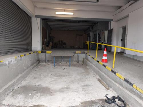 Foto - 130 m2 Lager mit Rampe - 700,00 EUR Kaltmiete, ca.  130,00 m²