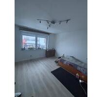 1 Zimmer wohung wg - 550,00&nbsp;EUR Kaltmiete, ca.&nbsp; 35,00&nbsp;m&sup2; in Vellmar (PLZ: 34246)
