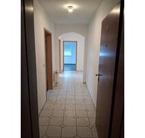 Helle 3 Zimmer DG Wohnung in Harsum zu vermieten