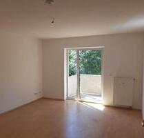 Top-geschnitte 2-Raum-Wohng. mit großem SW-Balkon u Tageslichtbad - Zwickau Zwickau-Nord