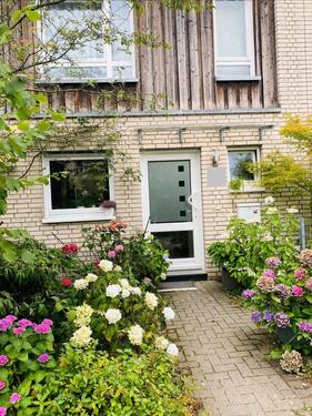 Foto - Hochwertiges Reihenhaus, Garten, ruhige Lage, 140 qm, Stellplatz