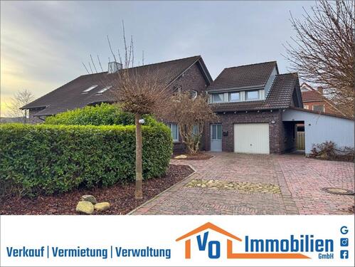 Foto - Kernsanierte 2ZKB-Dachgeschosswohnung mit EBK in zentraler, dennoch ruhiger Lage von Wiesmoor