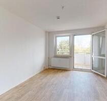Singlewohnung mit Dusche und Balkon! - Halle (Saale) Frohe Zukunft