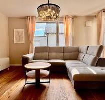 All-In 1.670 € | möbliertes Neubau-Apartment | Balkon | Stellpltz - Magstadt