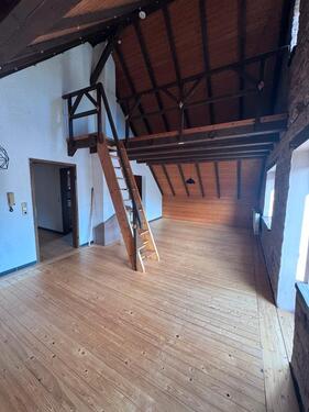 Foto - 4 Zimmer Dachgeschoßwohnung zur Miete in Eppelborn