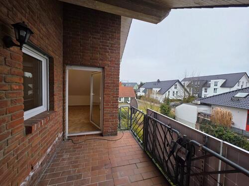 Foto - 4 Zimmer Dachgeschoßwohnung zur Miete in Schloß Holte-Stukenbrock