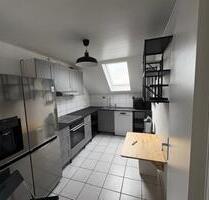 Teilrenovierte Wohnung 3,5 Zimmer - Leverkusen Alkenrath