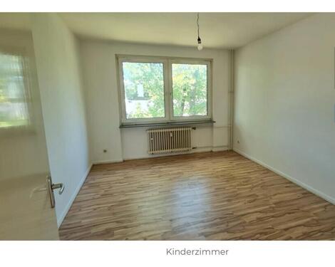 Foto - Frisch renovierte 3-Zimmer-Wohnung (ca. 76 m²) in Hanau-Wolfgang