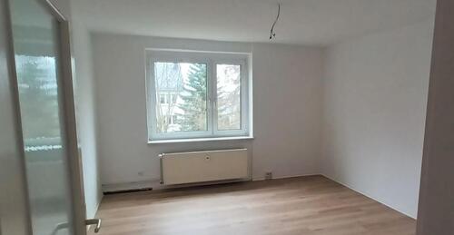 Foto - Schöne 3R Wohnung, gut erreichbar mit Dusche wieder frei