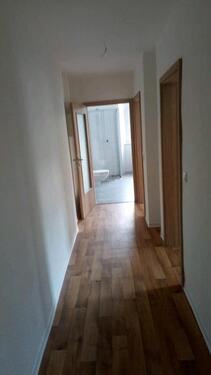 Foto - Renovierte 2,5 Zimmerwohnung 52qm EG 