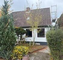 Schönes renoviertes Einfamilienhaus zentral Heide zu vermieten