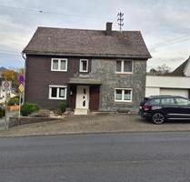 Gemütliches Einfamilienhaus - 140.000,00 EUR Kaufpreis, in Burbach (PLZ: 57299)