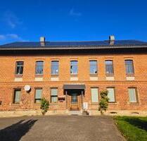 Ökologisch saniertes Mehrfamilienhaus zwischen Leipzig und Jena - Naumburg (Saale)
