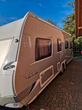 Foto - Bauernhof Grundstück Hof Landwirtschaft Wiese