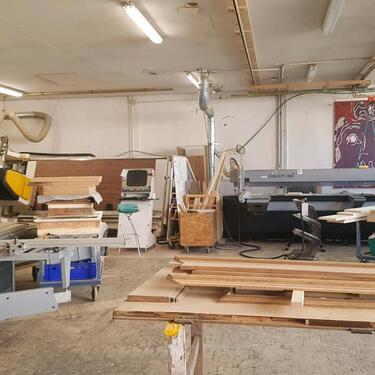 Foto - Werkstattraume Ca 200 m2 zu verpachten
