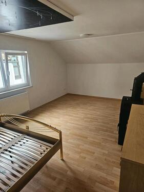 Foto - Dachwohnung - 700,00&nbsp;EUR Kaltmiete, ca.&nbsp; 70,00&nbsp;m&sup2;