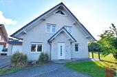 Foto - Renoviertes Einfamilienhaus mit Garten in Holdorf