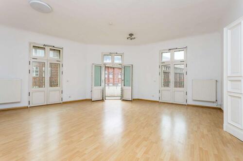 Foto - Büroetage in Berlin Mitte! - 3.168,00 EUR Kaltmiete, ca.  198,00 m²