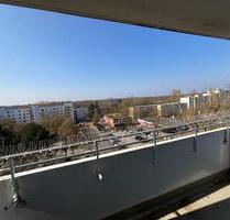 Helle, renovierte Zwei-Zimmer-Wohnung mit Fernblick - Bremen Hemelingen