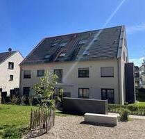 Moderne 4-Zimmer-Dachgeschoss-Maisonette mit Südbalkon - Stuttgart Zuffenhausen