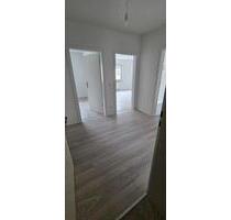 Wohnung zu vermieten - 750,00&nbsp;EUR Kaltmiete, ca.&nbsp; 67,00&nbsp;m&sup2; in Essen (PLZ: 45355) Stadtbezirk IV