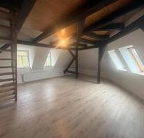 Besondere Dachgeschosswohnung mit Galerie & Charme - Halberstadt
