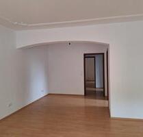 Sanierterenovierte 2-Zimmer-Wohnung im Hochwaldviertel - Bad Nauheim