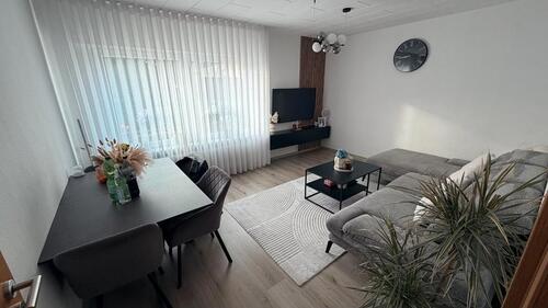 Foto - gepflegte, provisionsfreie Erdgeschosswohnung mit Garage