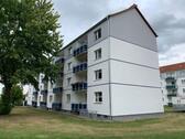 Foto - + 3 Zimmer mit Ausblick + - 390,00 EUR Kaltmiete,