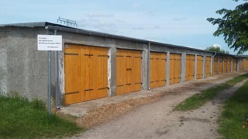 Foto - Doppelgarage in NB-Oststadt zu vermieten