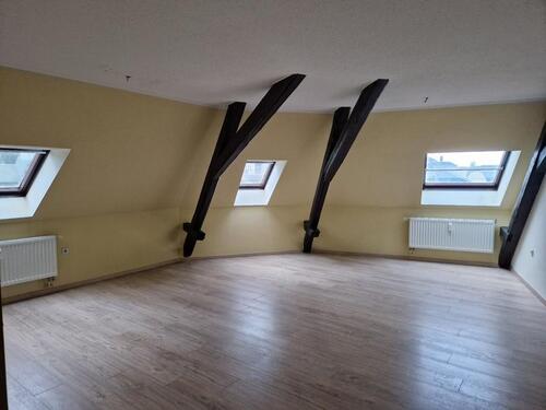Foto - 2 Zimmer Dachgeschoßwohnung zur Miete in Lengenfeld