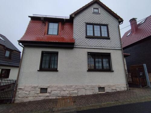 Foto - Einfamilienhaus in Geraberg - 155.000,00&nbsp;EUR Kaufpreis, ca.&nbsp; 120,00&nbsp;m&sup2;