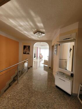 Foto - Exklusive hausähnliche 4,5 Zimmer-Wohnung auf zwei Ebenen