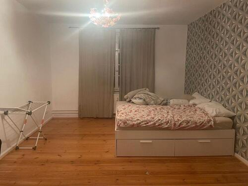 Foto - Modernes, möbliertes WG-Zimmer im Herzen von Spandau