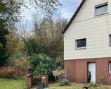 Foto - Großes Grundstück mit entkerntem Haus in Ortsrandlage von SG