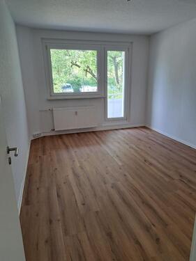 Foto - 2,5-Raum Wohnung mit Balkon als Erstbezug nach Renovierung