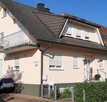 Schöne 4,5 Zimmerwohnung in schöner ,ruhigen Wohnlage - Mainhausen