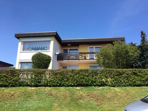 Foto - Zweifamlienhaus - 395.000,00&nbsp;EUR Kaufpreis, ca.&nbsp; 200,00&nbsp;m&sup2;