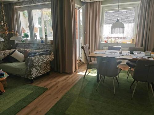 Foto - Gepflegte 3 Zimmer Eigentumswohnung mit kleinen Wintergarten.