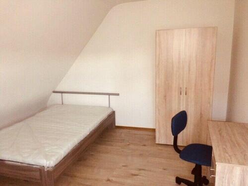 Foto - 4 er WG in ruhiger Lage - 355,00 EUR Kaltmiete, ca.  15,00 m²