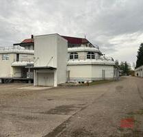 Industriegebäude mit zahlreichen Büroflächen und möglicher Betriebswohnung, in Neukirch