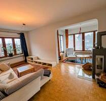 Großzügige 5,5-Zimmer-Wohnung in Augustfehn mit 225 m² Wohnfläche - Apen