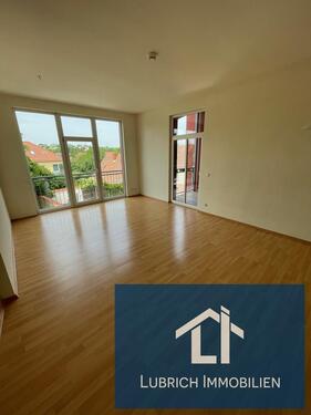 Foto - Vier-Zimmer-Wohnung in Apolda - 700,00&nbsp;EUR Kaltmiete, ca.&nbsp; 107,25&nbsp;m&sup2;